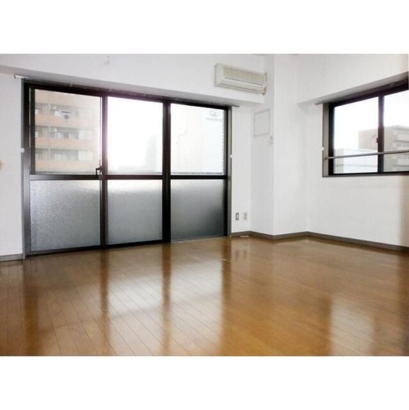 居室・リビング　使いやすい居間です