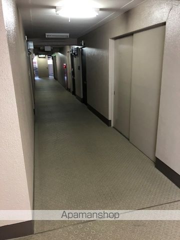 ロビー　ロビー