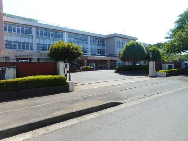 小学校　都和南小（小学校）まで570m