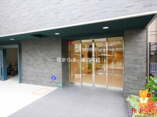 エントランス　共用部の印象も大切に