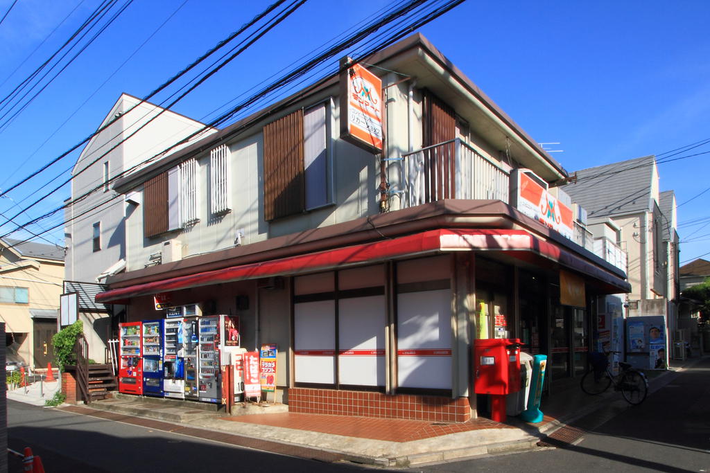 コンビニ　（有）モンマート升本（コンビニ）まで445m