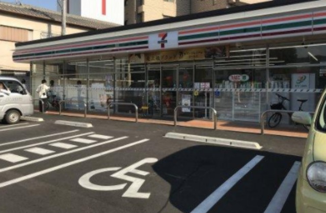 コンビニ　セブンイレブン大阪千躰2丁目店（コンビニ）まで214m