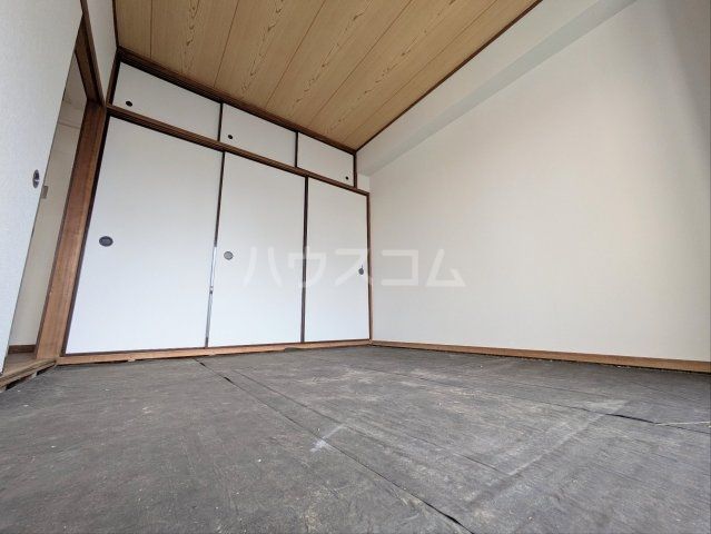 川口ファミリーマンションの内装写真