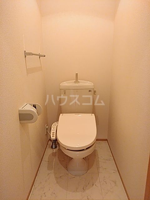 FLORAIIIのトイレ写真