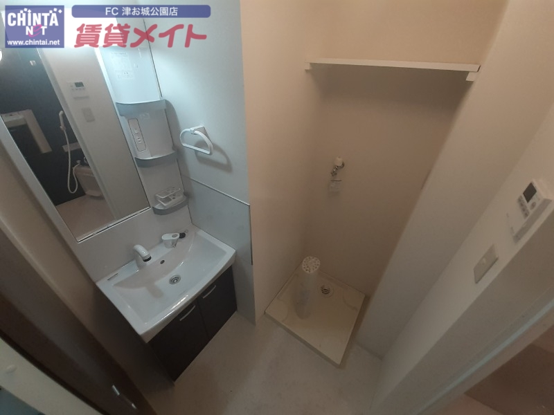 洗面設備　同型タイプ
