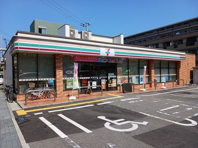 コンビニ　セブンイレブン 泉大津東雲町店（コンビニ）まで450m