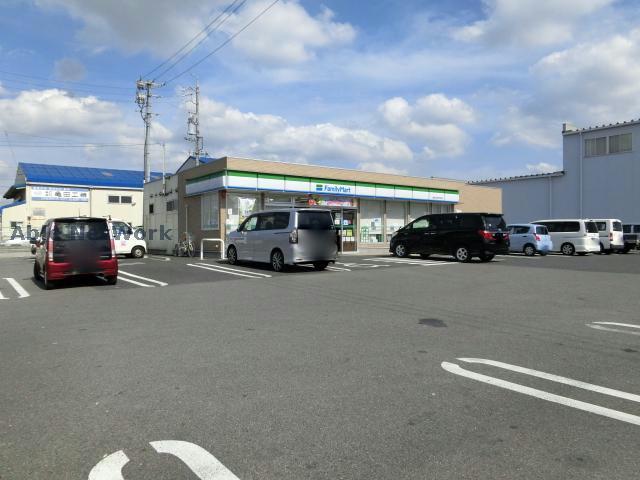 コンビニ　ファミリーマート春日井松河戸町店（コンビニ）まで481m