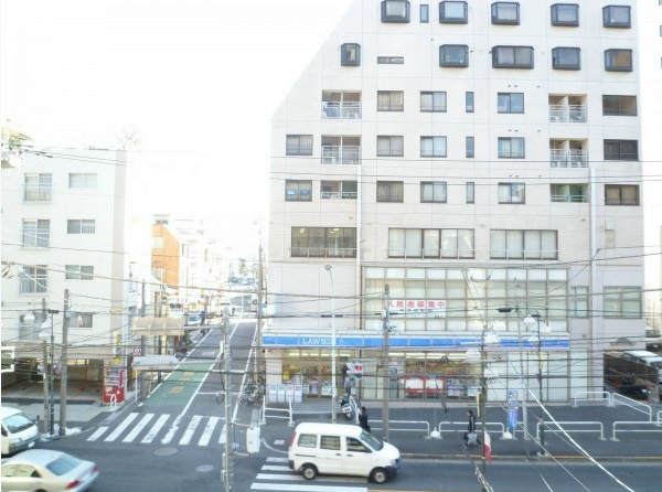 バルコニー　★仲介手数料は賃料の半月分★