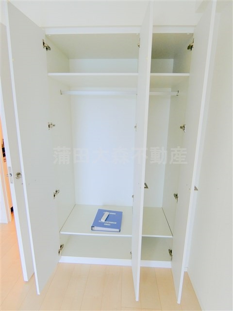 収納　収納　1メートル程の使いやすいクローゼット