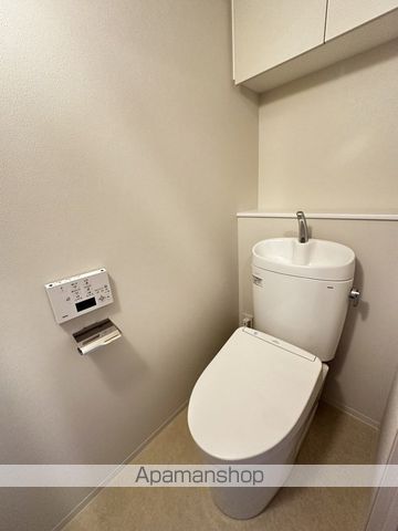 ワンルーフレジデンス西日暮里のトイレ写真