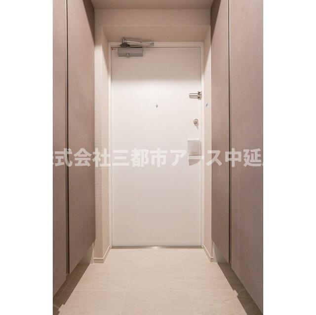 玄関　コンフォリア・リヴ品川戸越
