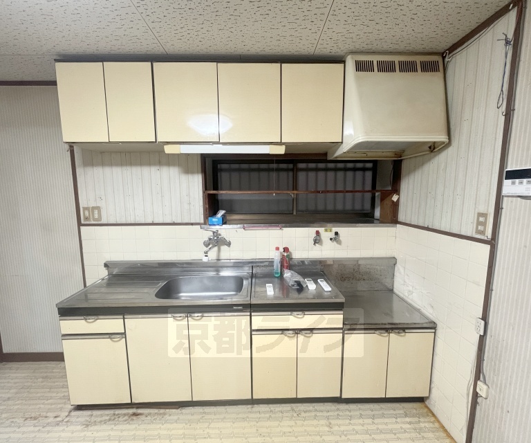阪急京都線 桂駅 徒歩57分 2階建 築44年のキッチン写真