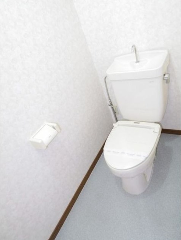 トイレ　図面と現状に相違がある場合には現状を優先
