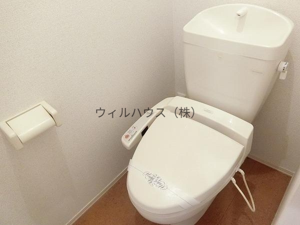 トイレ　ウォシュレット！
