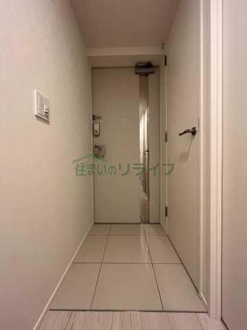 玄関　Brilia ist 西早稲田
