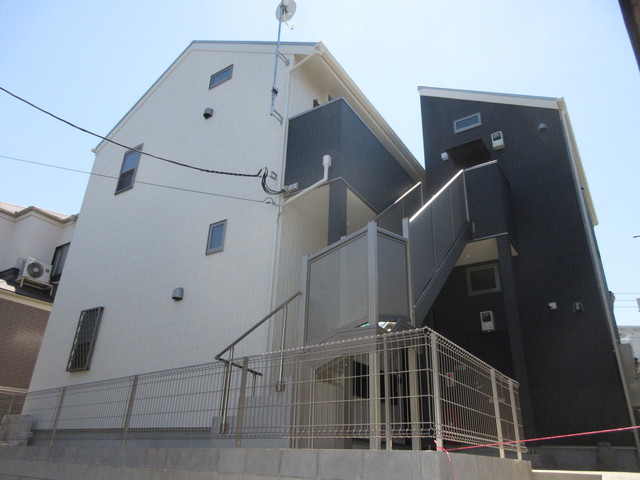ＪＲ横須賀線 保土ケ谷駅 徒歩12分 築5年