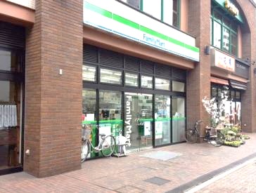 コンビニ　ファミリーマート 日本橋浜町Fタワー店（コンビニ）まで152m