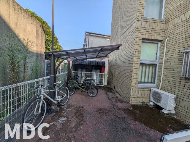 ＪＲ高徳線 勝瑞駅 徒歩5分 3階建 築36年の外観写真