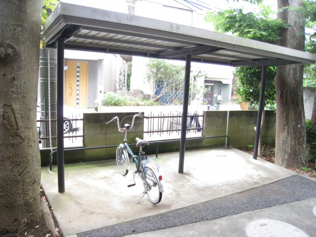 ＪＲ総武線 津田沼駅 徒歩15分 2階建 築26年の外観写真