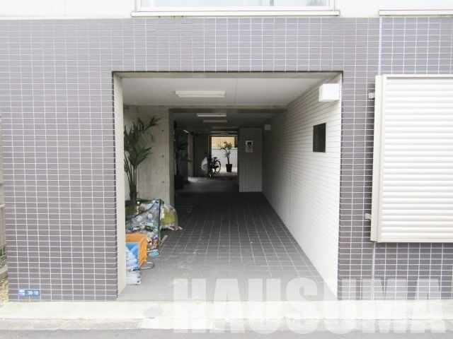 エントランス　エントランス