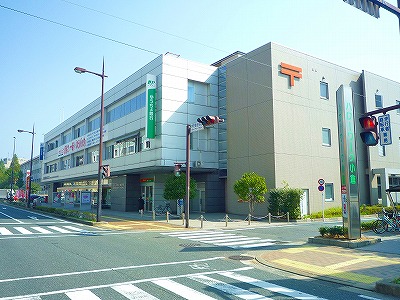 銀行　☆株式会社ゆうちょ銀行北九州店（銀行）まで590m