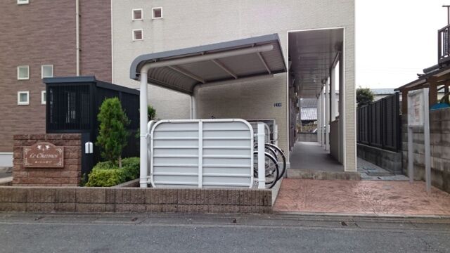 東武東上線 坂戸駅 徒歩8分 2階建 築18年の外観写真
