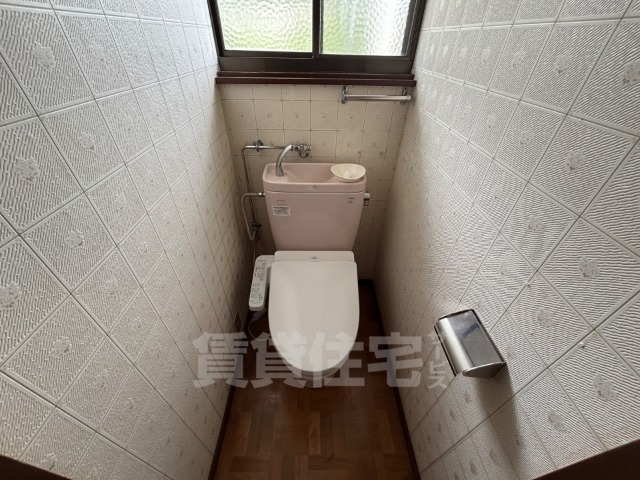 妙法寺樫原戸建のトイレ写真