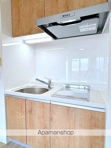 地下鉄中央線 九条駅 徒歩5分 11階建 築20年のキッチン写真