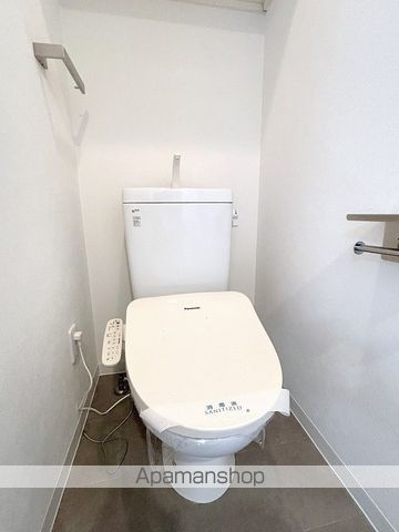 地下鉄中央線 九条駅 徒歩5分 11階建 築20年のトイレ写真