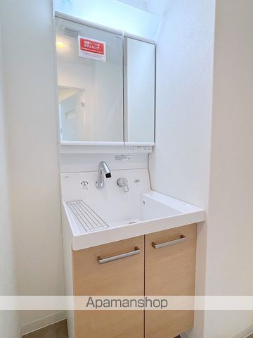 地下鉄中央線 九条駅 徒歩5分 11階建 築20年の内装写真