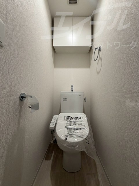 地下鉄長堀鶴見緑地線 蒲生四丁目駅 徒歩1分 10階建 築1年のトイレ写真