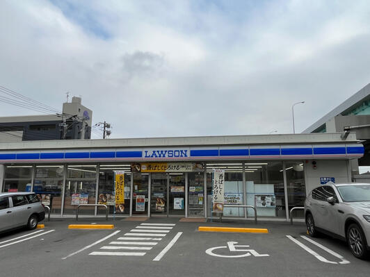 コンビニ　ローソン 福岡金隈店（コンビニ）まで487m