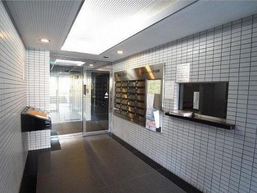 京王線 代田橋駅 徒歩3分 5階建 築37年の外観写真