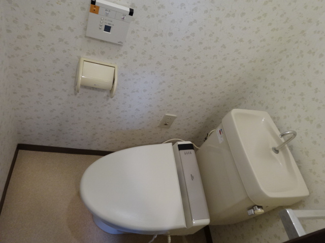 ガーデンハイツイン鹿の子台のトイレ写真
