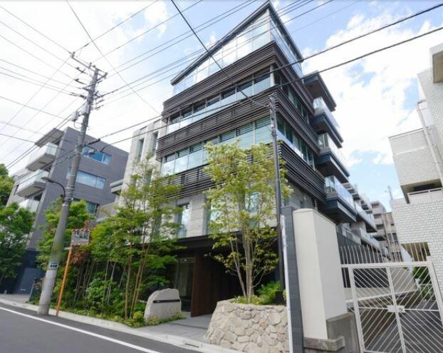 東京メトロ南北線 市ケ谷駅 徒歩3分 築8年
