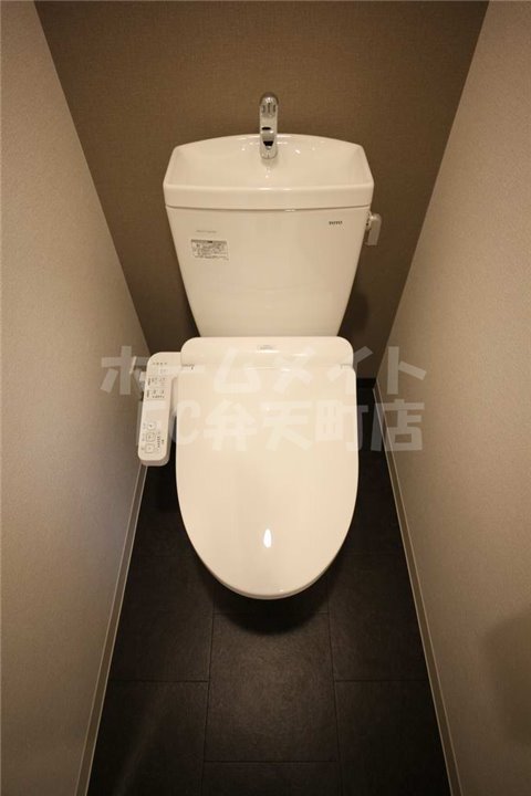 トイレ　落ち着いたトイレです