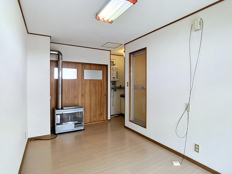 加納マンションBの居間写真