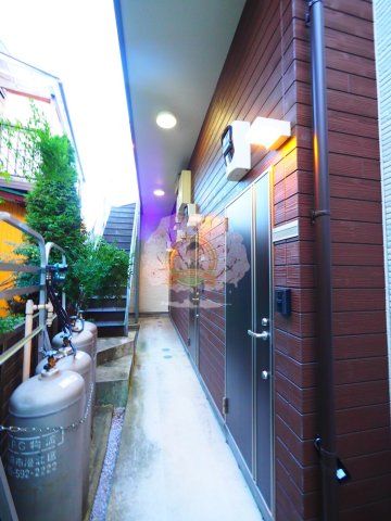 東急東横線 妙蓮寺駅 徒歩10分 2階建 築9年の外観写真