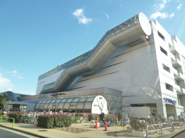 スーパー　リヴィンオズ大泉店（スーパー）まで1319m
