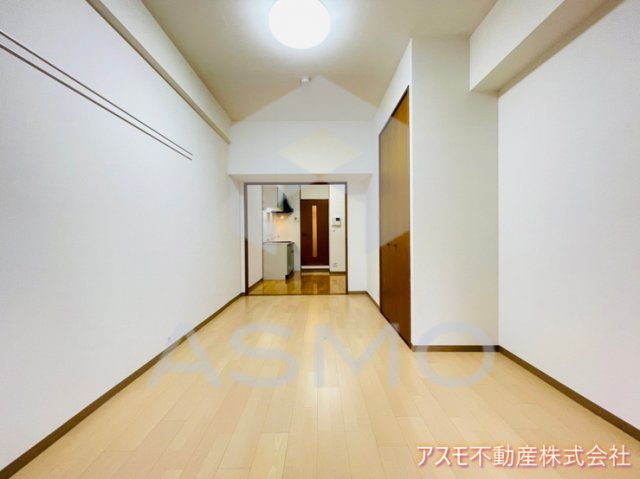 居室・リビング　同マンション別部屋　参考写真
