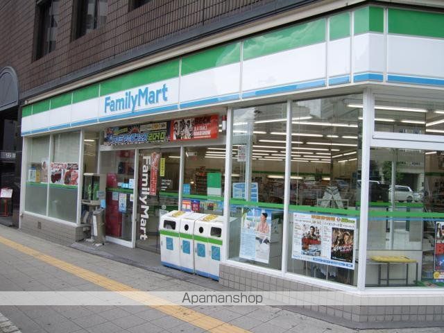 コンビニ　ファミリーマート谷町三丁目店（コンビニ）まで453m