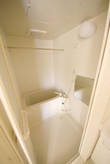 クレシア.iの風呂写真