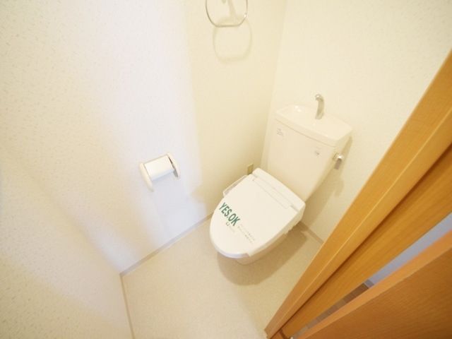 トイレ　同物件別部屋参考
