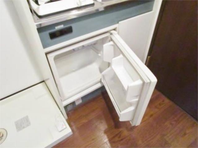 キッチン　冷蔵庫