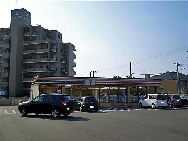 コンビニ　セブンイレブン宮崎権現町店（コンビニ）まで313m