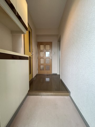 メゾン本庄の玄関写真