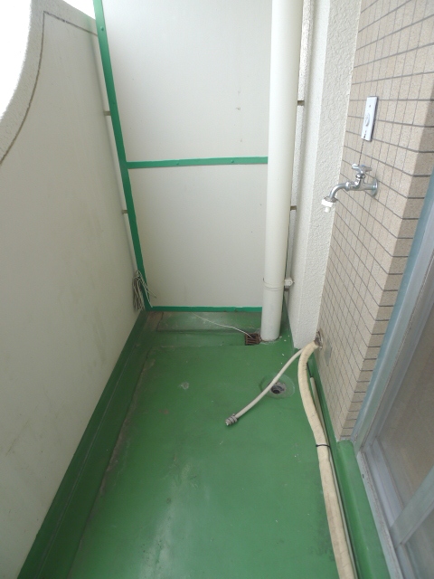 地下鉄名城線 西高蔵駅 徒歩3分 6階建 築54年の外観写真