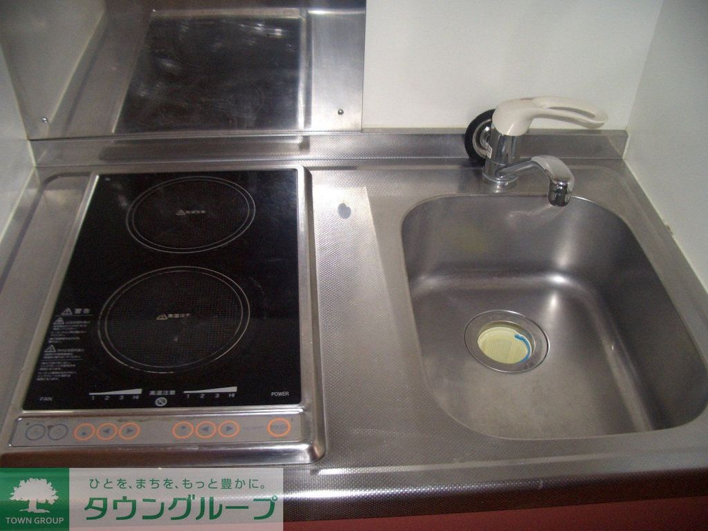 キッチン　2口電気コンロ