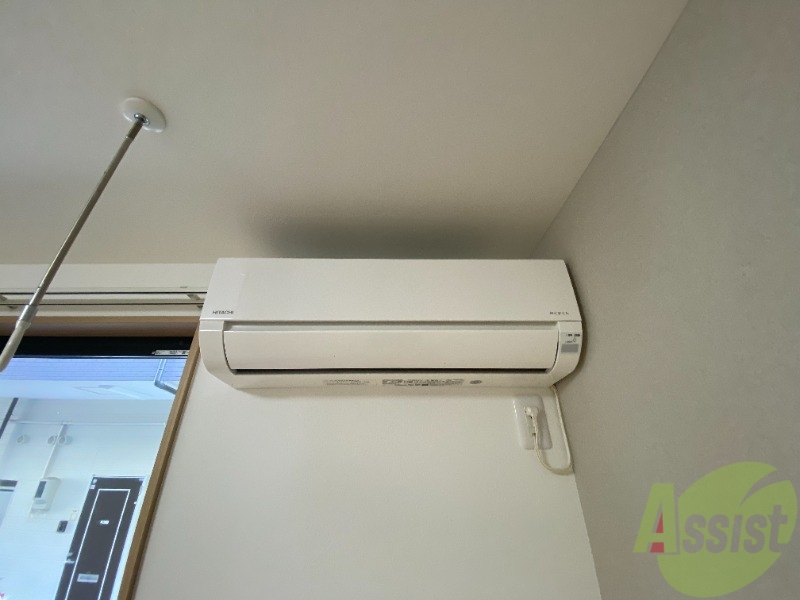 その他設備　部屋にはエアコンがあり、暑い日や寒い日も安心です。