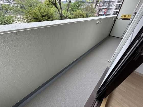 バルコニー　※別部屋の写真です